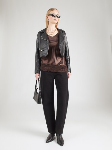 ABOUT YOU Toppi 'Christina' värissä ruskea