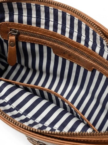 SID & VAIN Shoulder Bag 'Umhängetasche YALE echt Leder' in Brown