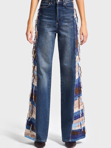 IT'S BASIC Flared Jeans 'Flare High Rise Jeans' in Blauw: voorkant