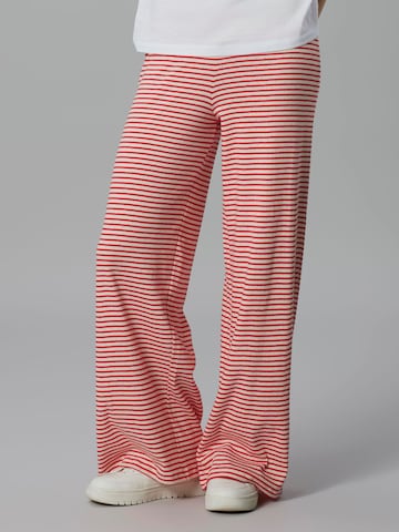 NAME IT Wide leg Trousers in Red: front