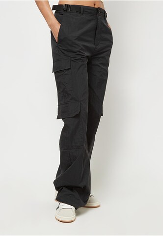 ADIDAS ORIGINALS Regular Cargo Pants in Black