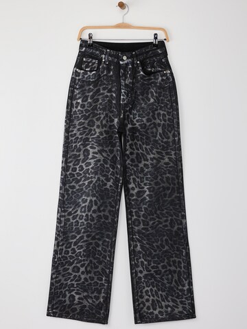 Trendyol Baggy Farmer - fekete: elől