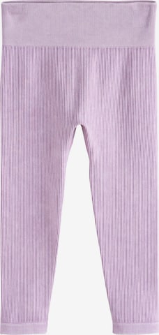 Next Клин в лилав: отпред