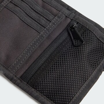 Porte-monnaies de sport 'Audi Revolut Formula OneTeam Dna' ADIDAS PERFORMANCE en noir