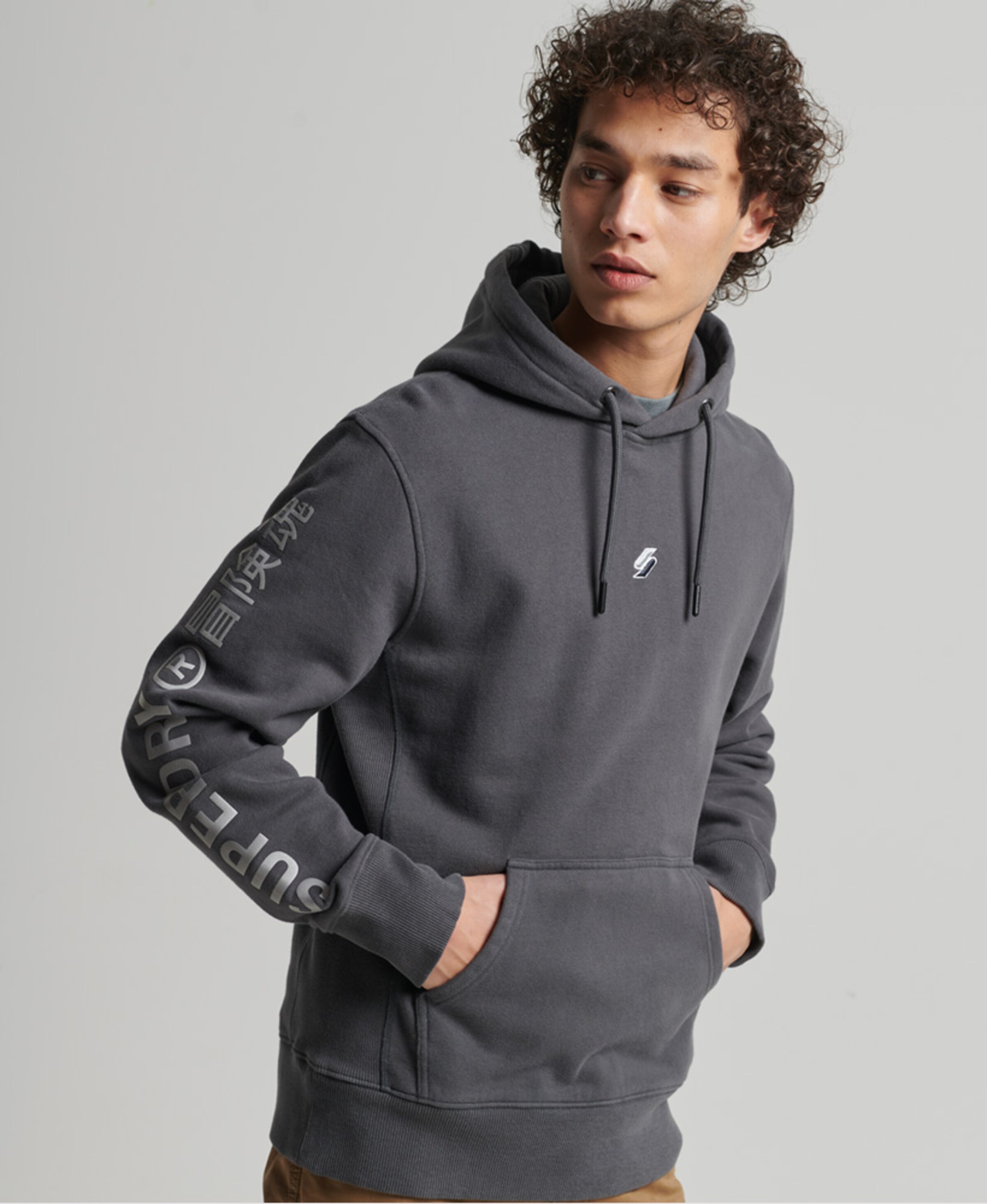 Frauen Superdry Top 100 Superdry Sweatshirt in Anthrazit - DE52615 Frauen Superdry Top 100 Superdry Sweatshirt in Anthrazit - DE52615