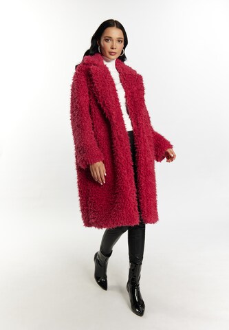 Cappotto invernale di faina in rosso