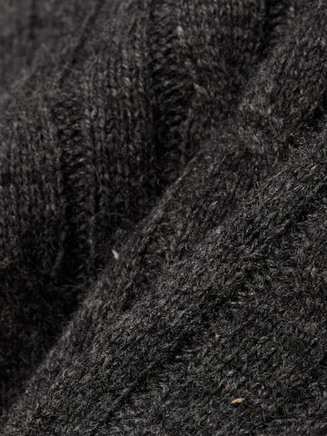 Brookshire Pullover in Grau