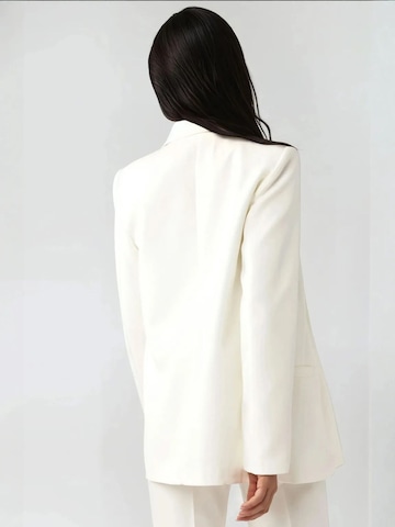 Hiccup Blazer | bela barva