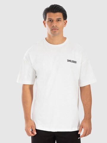 T-Shirt ' Cyris ' Smilodox en blanc : devant
