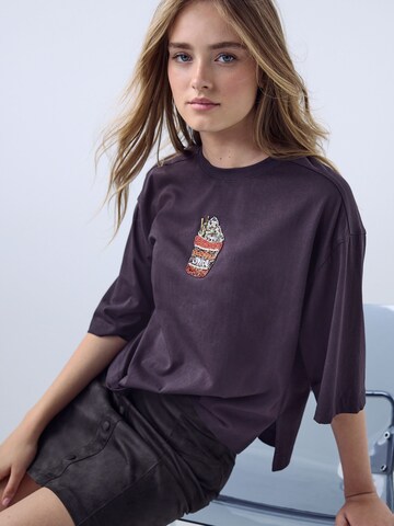 Next Shirt in Brown