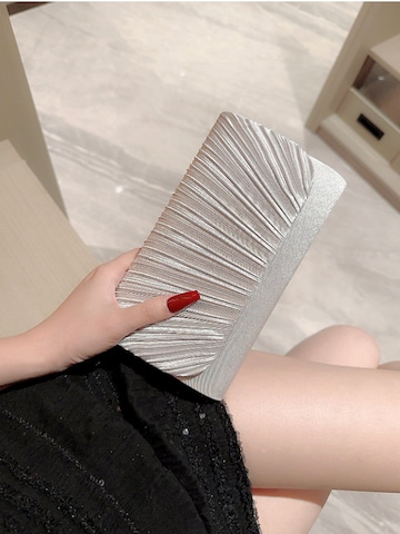 Tomshop24-7 Clutch 'Sati' in Silver