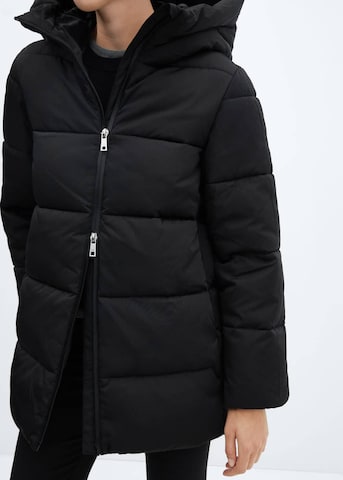 Veste d’hiver 'Tokyo' MANGO en noir