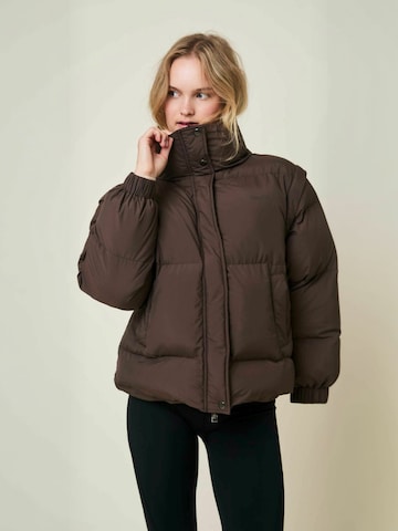 Cartel Copenhagen Winter jacket ' Alpine ' in Braun: Vorderseite