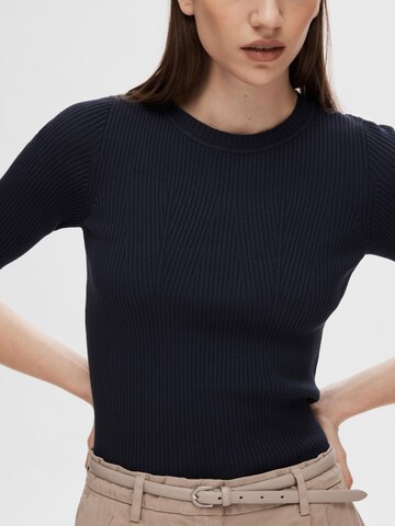 SELECTED FEMME Pullover i blå