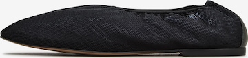 Ballerines CESARE GASPARI en noir : devant