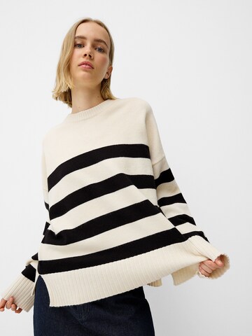 Pullover di Bershka in beige