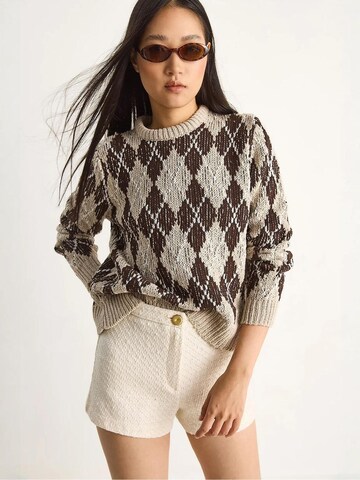 Bianco Lucci Trui in Beige