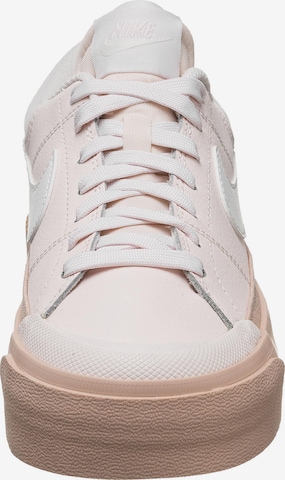 Nike Sportswear Platform trainers 'Court Legacy Lift' in Pink