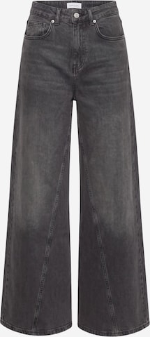 Kamila Šikl Loosefit Jeans in Grau: Vorderseite