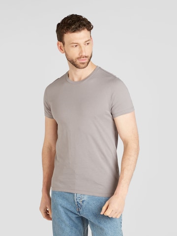 T-Shirt LEVI'S ® en marron : devant