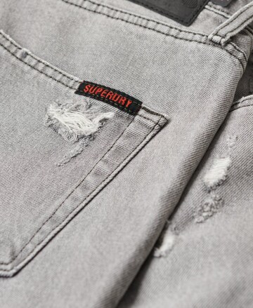 Superdry Regular Jeans in Grau