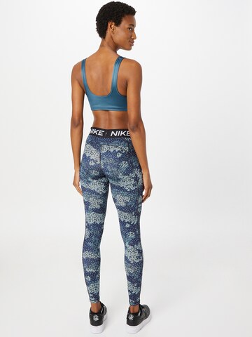 NIKE Skinny Sporthose in Grau