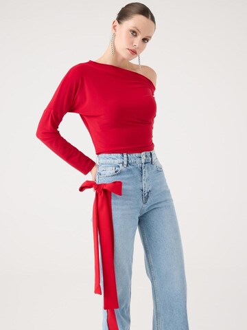 HOLLY LOLLY Blouse in Red