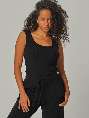 YOU LOOK PERFECT Hausanzug 'Blossom & Elisa' in Schwarz