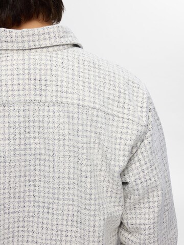 Regular fit Camicia 'Twill' di SELECTED in grigio