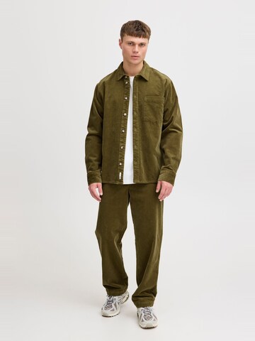 !Solid - Ajuste regular Camisa 'MEYER' en verde
