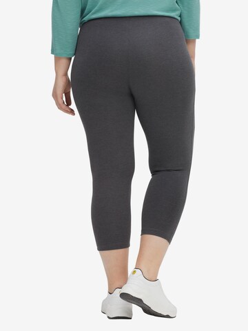 SHEEGO Skinny Leggings in Grey