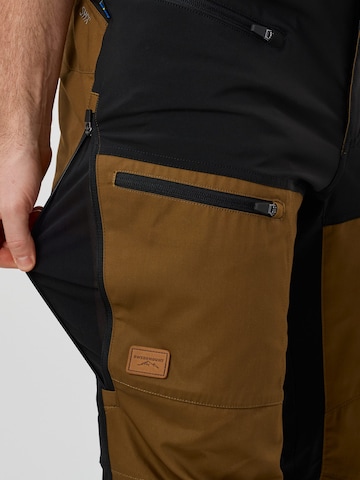 SWEDEMOUNT - regular Pantalón de montaña 'Nordkap' en marrón