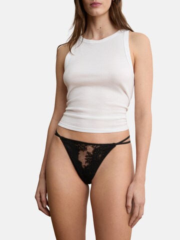 ETAM String 'Love Story' in Schwarz