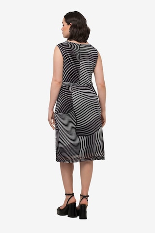 Ulla Popken Dress in Grey