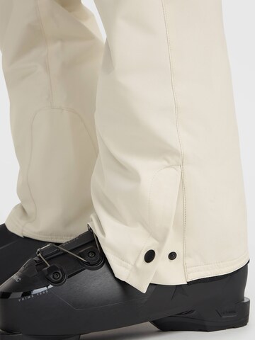 Regular Pantaloni outdoor de la O'NEILL pe alb