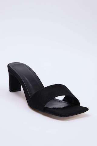 Trendyol Pumps in Black