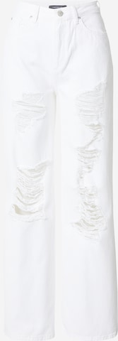 Trendyol Loose fit Jeans in White: front