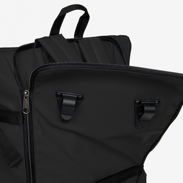 EASTPAK Seljakott 'Maclo', värv must