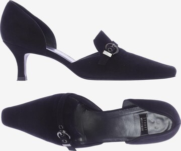 Stuart Weitzman Pumps 38 in Schwarz: predná strana