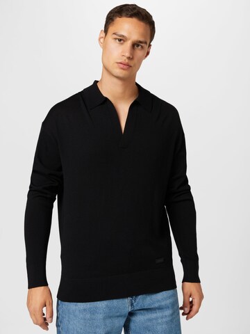 Calvin Klein Sweater in Black: front