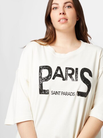 Tricou de la River Island Plus pe alb