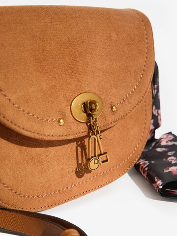 Borsa a tracolla di love & roses in marrone