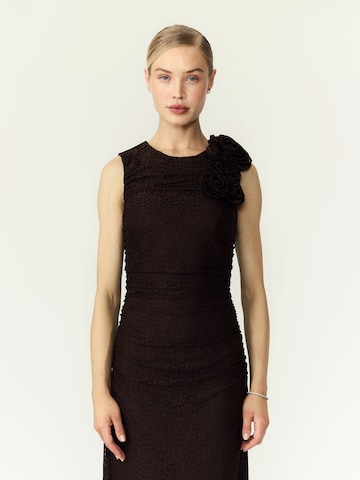 YAS Kleid 'YASDona' in Braun