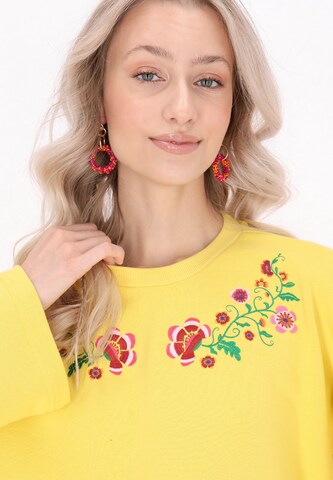 Sweat-shirt 'Boho' IZIA en jaune