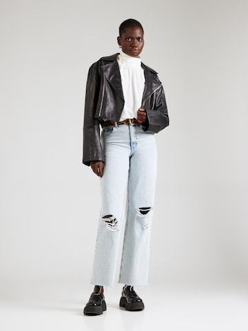 & Other Stories - Blusa en blanco