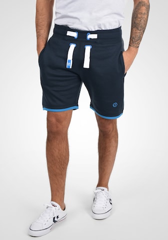 !Solid Regular Sweatshorts 'Benjamin' in Blau: predná strana