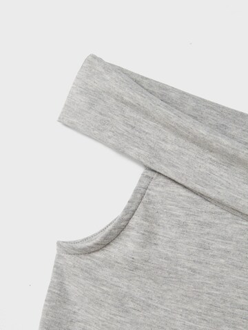 NAME IT - Camiseta en gris