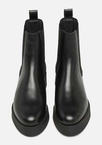 COMMA Chelsea boots in Zwart: voorkant