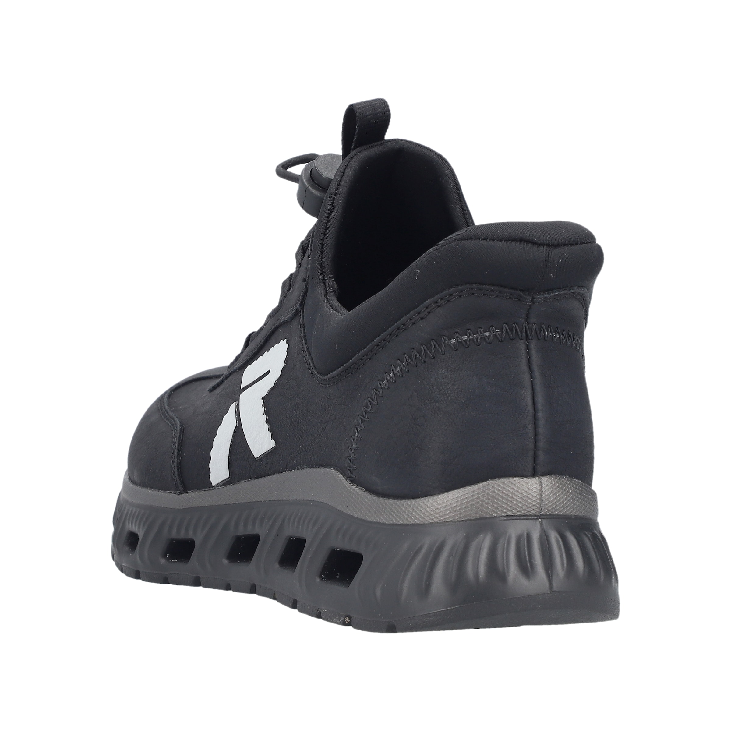 Chaussure basse Rieker en noir