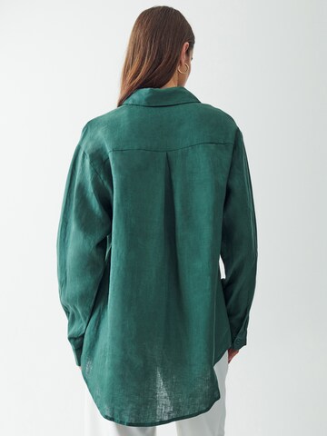 Camicia da donna di Calli in verde: dietro
